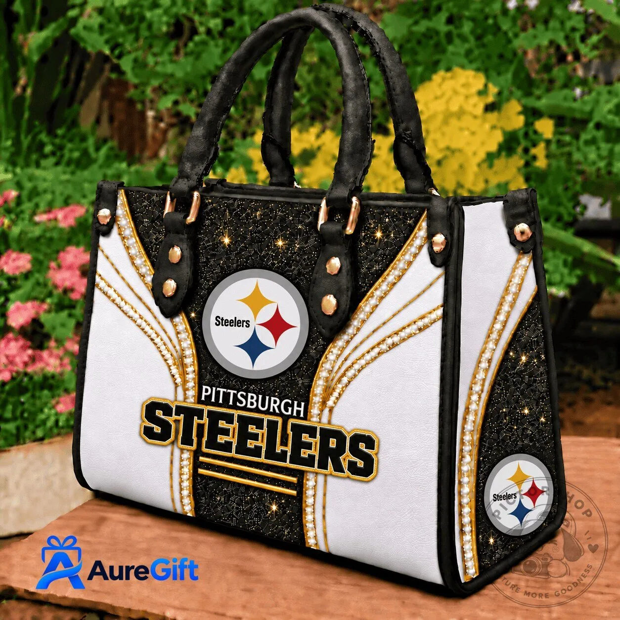 Pittsburgh Steelers NFL Team Logo Black and White Diamond Pattern Handbag
