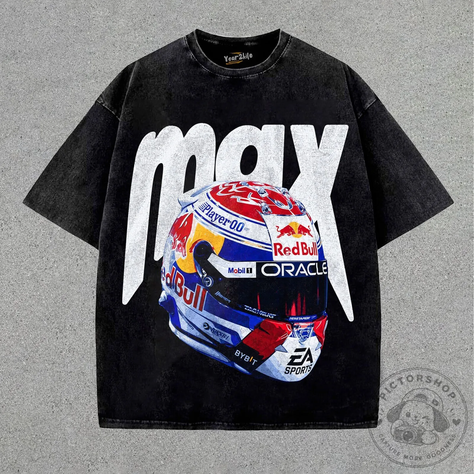 Max Verstappen Red Bull Racing Formula 1 Helmet Vintage Washed T-Shirt